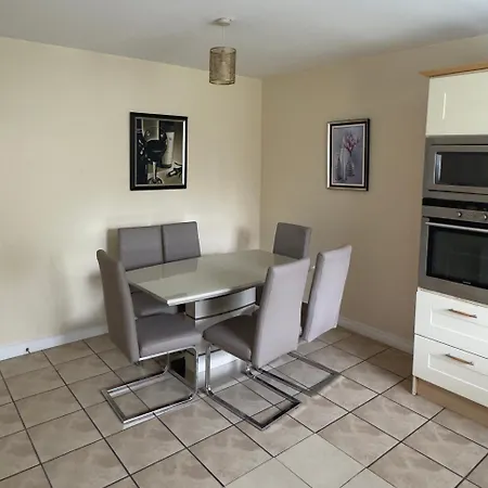 Holiday home Serene Ennis